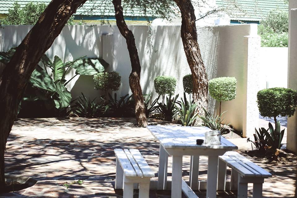 The Hedge Guesthouse Kuruman Ngoại thất bức ảnh